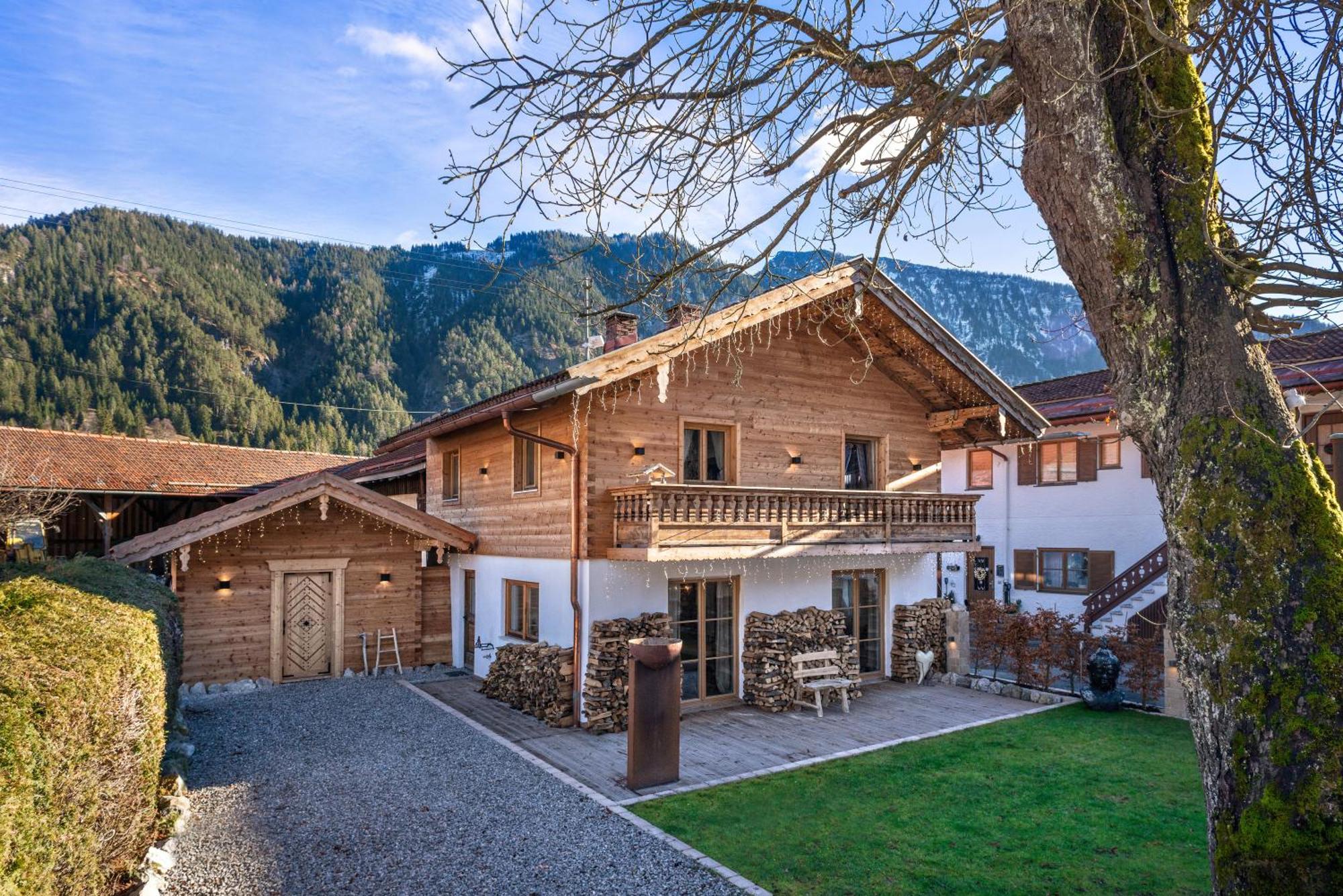 Exklusives Alpenchalet Mit Jacuzzi & Sauna Fuer Bis Zu 14 Personen Villa Bayrischzell Exterior photo